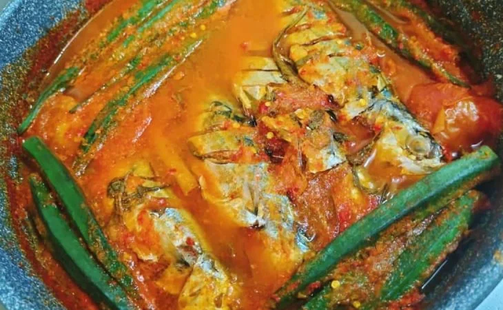 Ikan Kembung Masak Asam Rebus Simple - Surihack