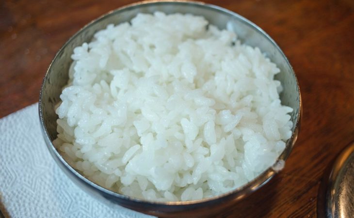 Kalori Nasi Putih. Benarkah Pengambilannya Boleh Menggemukkan?